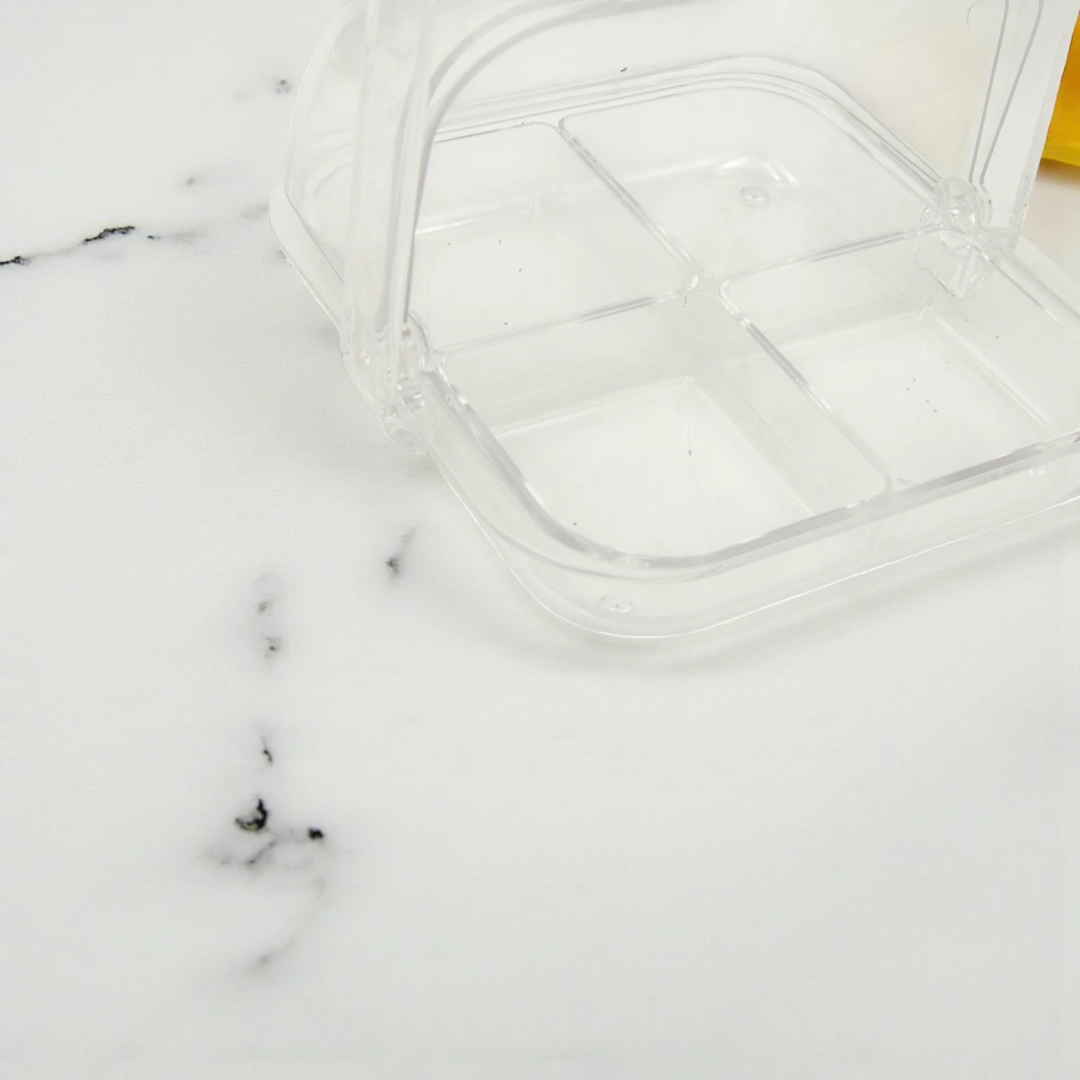 Clear Rotating Snack Box with Dome Cover & 4 Compartments – Transparent Acrylic Storage Box with Swivel Lid – Ideal for Serving Nuts, Dates, Sweets & Snacks - Damoo