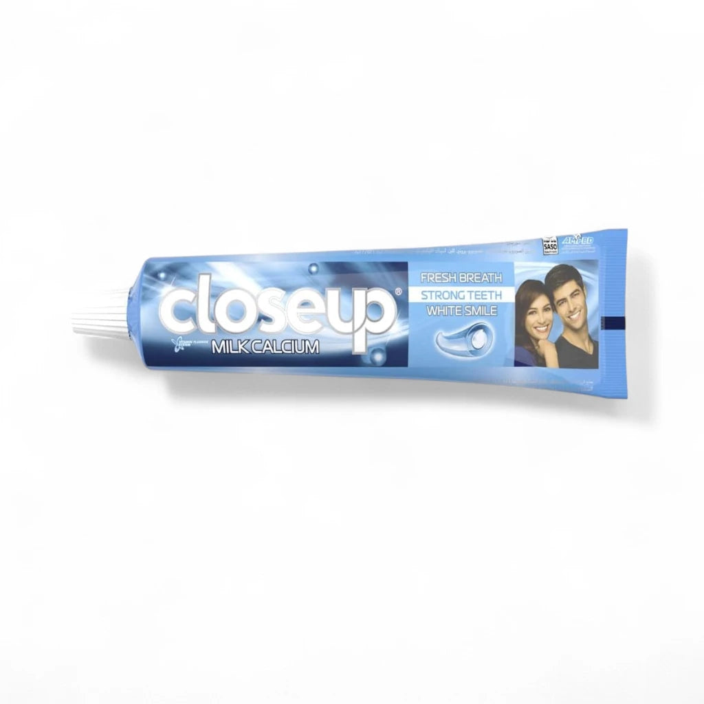 Closeup Milk Calcium Toothpaste Gel 100ml – Fresh Breath, Strong Enamel & White Smile – Multi-Action Formula with Vitamin & Fluoride - Damoo