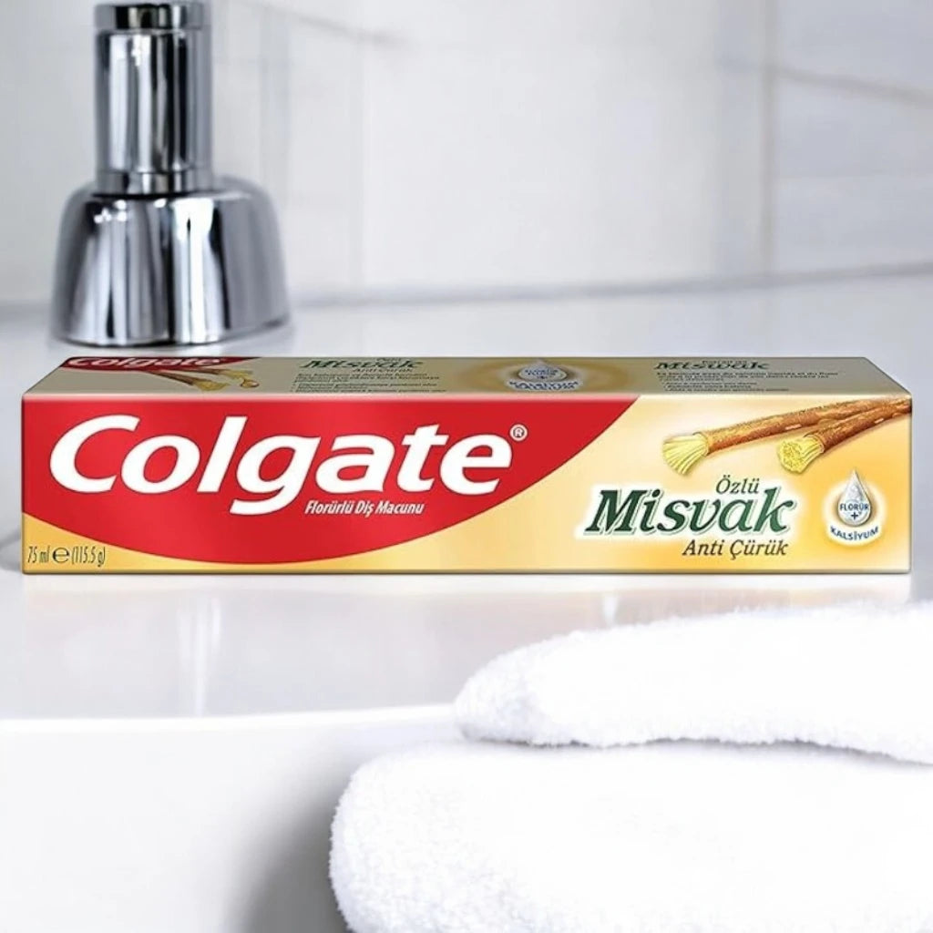 Colgate Miswak Toothpaste 75ml – Natural Herbal Extract with Fluoride & Calcium for Stronger Teeth - Damoo