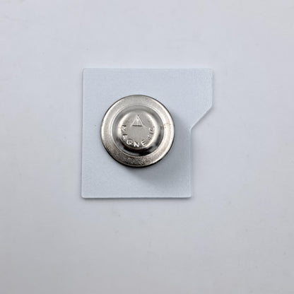 UAE Year of Community Magnetic Pin Badge – White Commemorative Metal Lapel Pin with Arabic & English Design, 54th UAE Celebration Collectible - Damoo