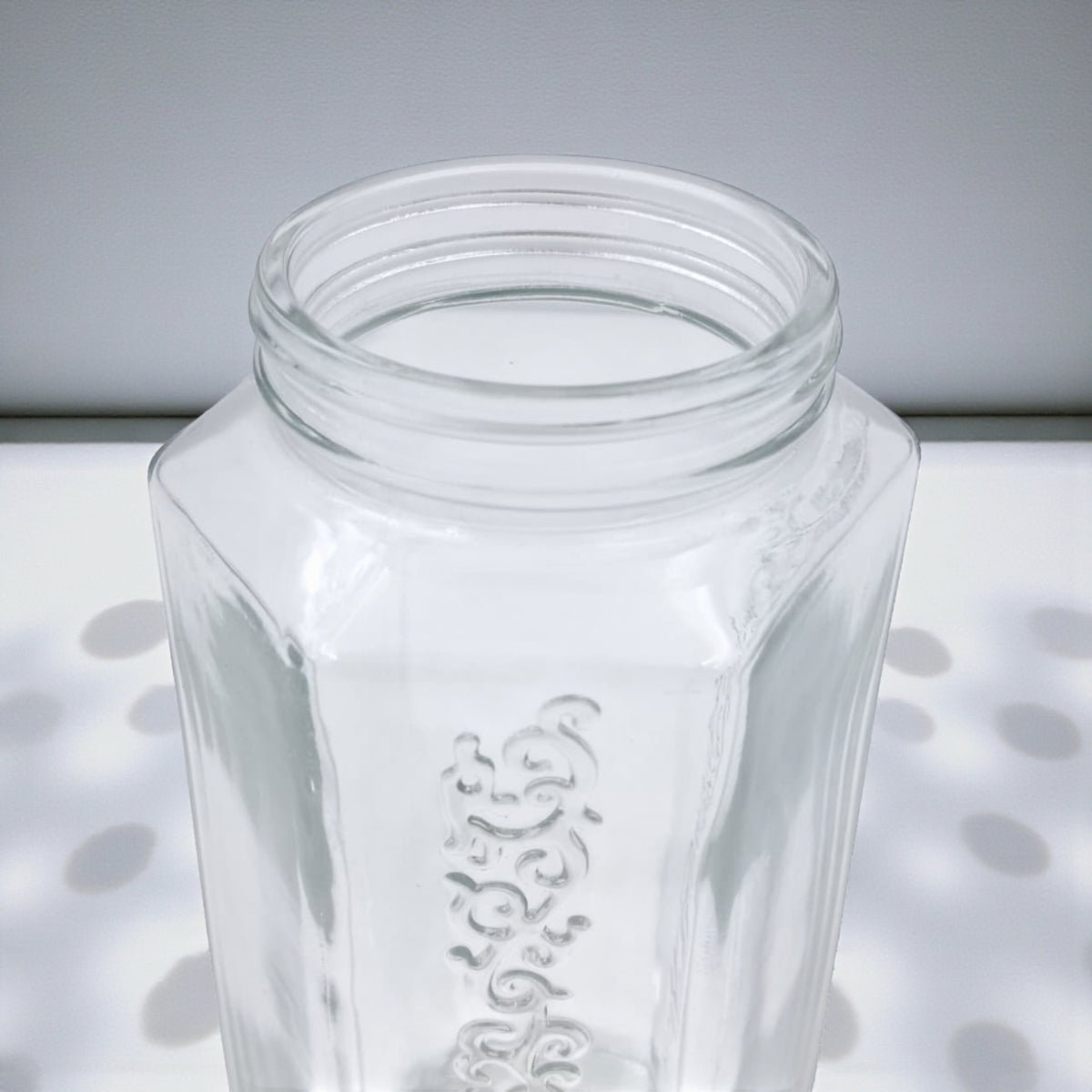 Pasabahce Homemade Glass Storage Jar with Golden Lid – Clear & Gold Airtight Food Container for Kitchen, Spices, Dry Goods – Premium Embossed Design (17H x 8W × 8L CM | Cap 4.5 CM) - Damoo