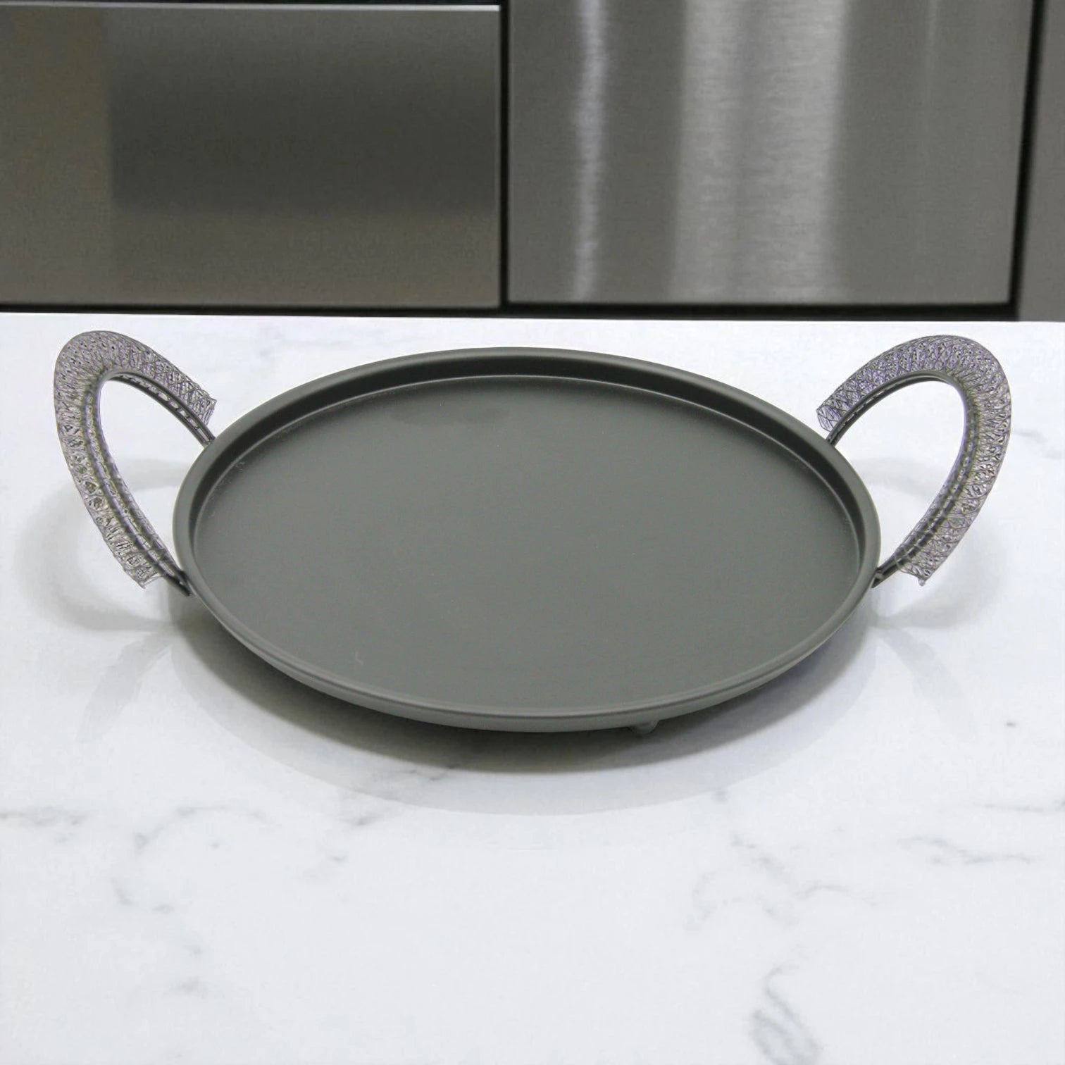 Damoo Black Metal Mesh Food Cover Tray with Handles – Decorative Dome Lid Snack Display for Fruits, Pastries, Desserts & Outdoor Serving Protection - Damoo