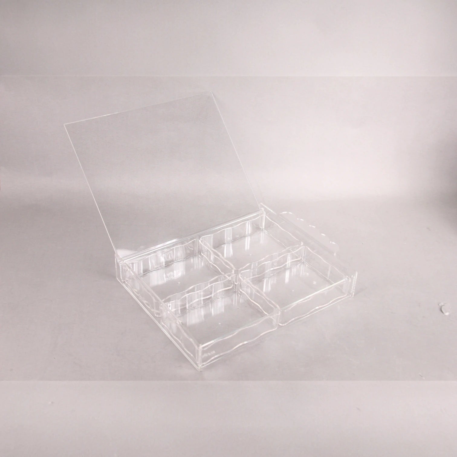 Damoo Clear Acrylic Compartment Tray with Lid – 4-Section Organizer Box for Sweets, Dates, Spices & Accessories – Durable, Elegant Display with Flip Lid Cover - Damoo
