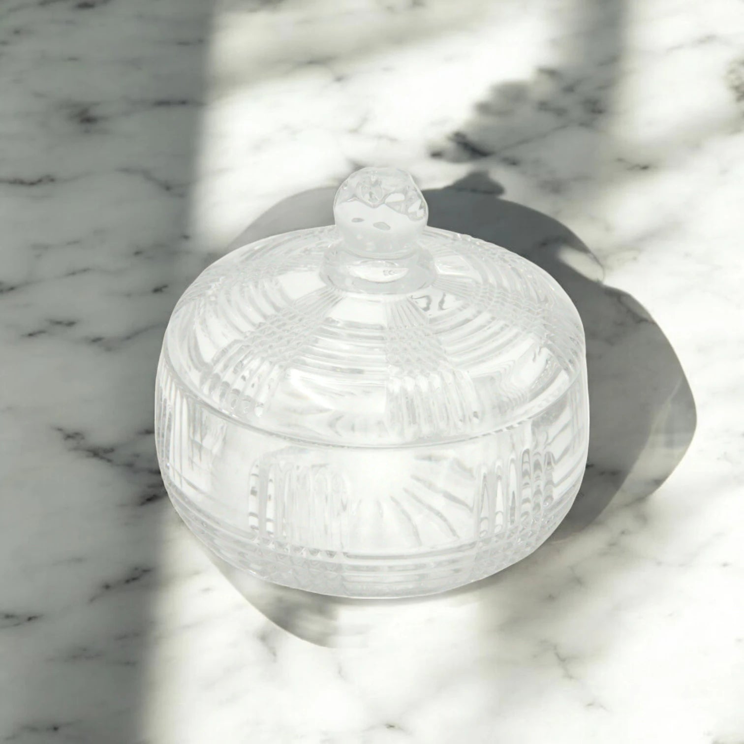 Damoo Clear Diamond Cut Glass Candy Jar with Lid – Elegant Covered Bowl for Sweets, Nuts & Decor | Crystal-Style Candy Pot for Wedding, Home, or Office Use - Damoo