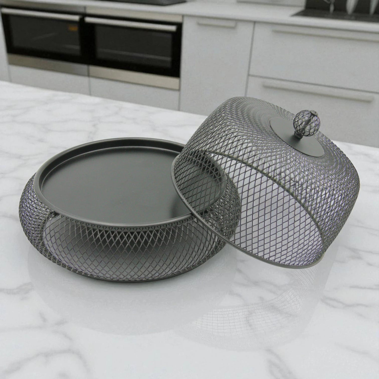 Damoo Durable Snack Tray with Protective Metal Mesh Cover  – Shatter-Resistant Base & Insect-Proof Dome for Fruit, Pastry & Dessert Serving - Damoo