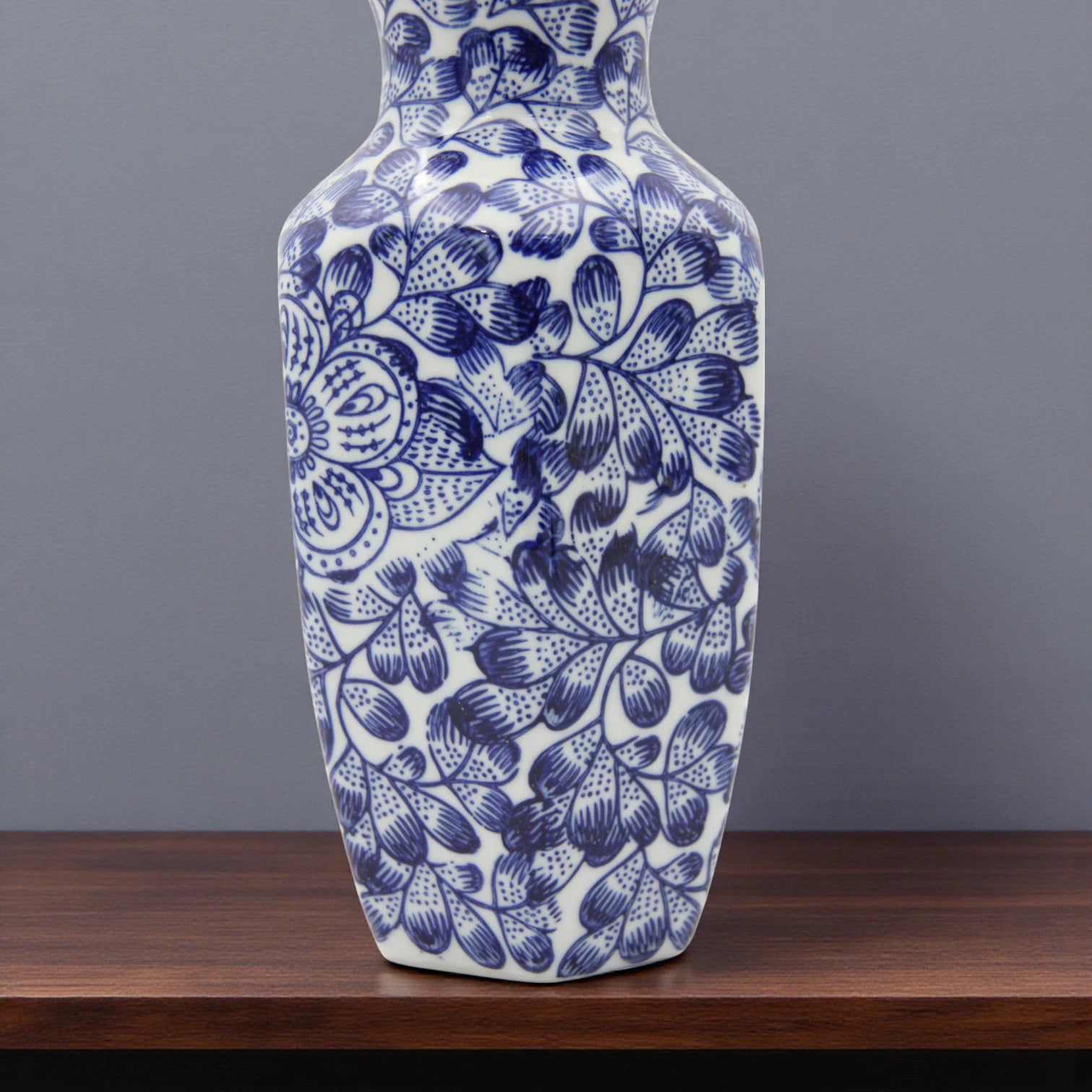 Damoo Elegant Blue & White Floral Ceramic Vase – Hand-Painted Decorative Porcelain Jar for Home, Office, or Gift - Damoo