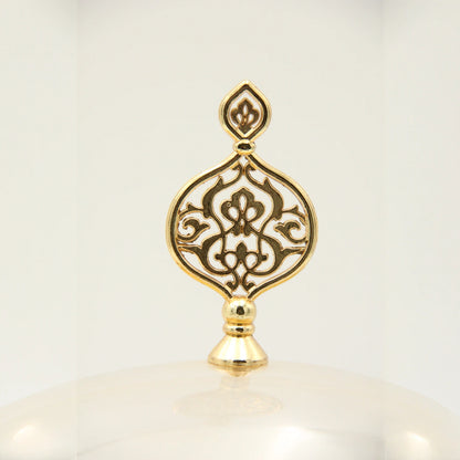 Damoo Elegant Gold-Plated Serving Tray with Dome Lid – Decorative Square Dessert Stand for Sweets, Dates & Treats - Damoo