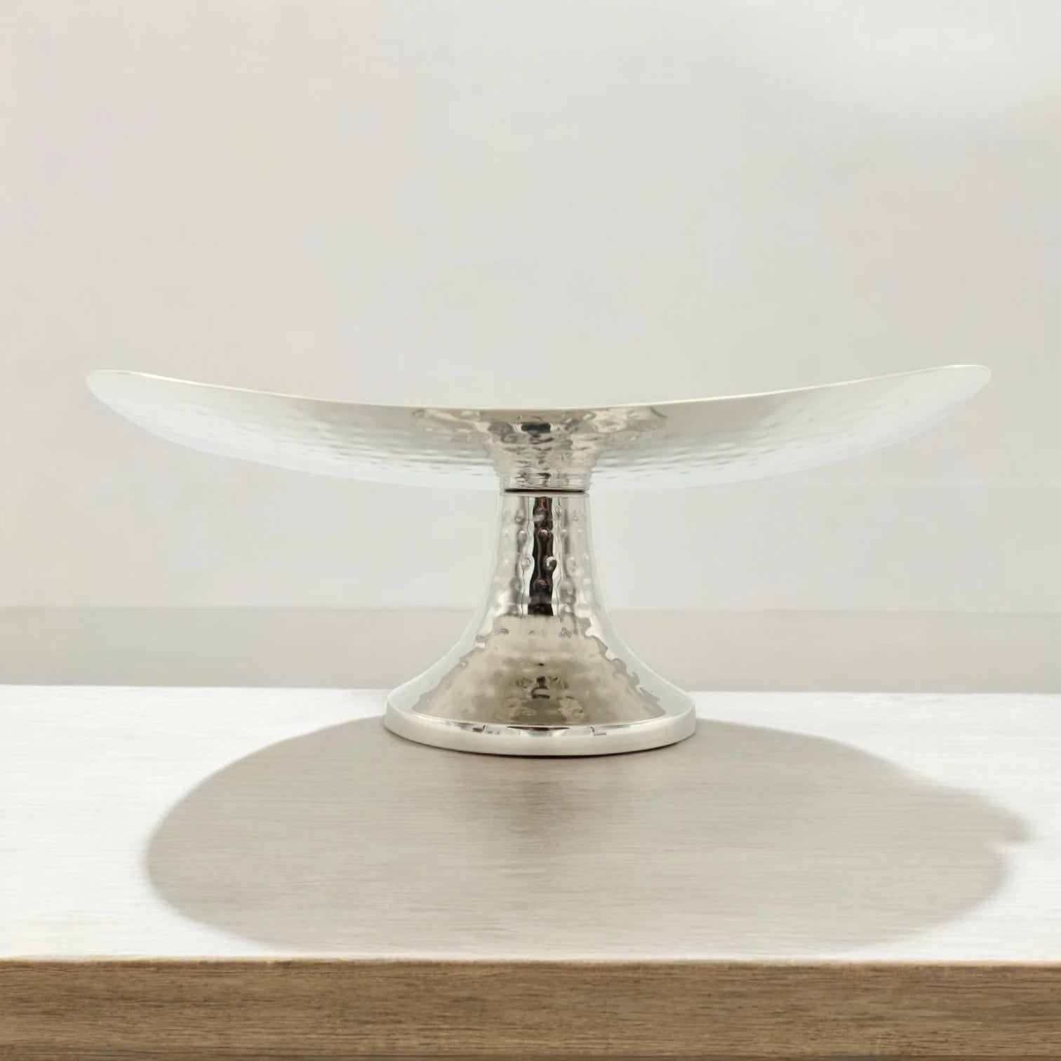 Damoo Elegant Square Hammered Metal Cake Stand – Silver-Plated Raised Tray with Pedestal Base for Serving Sweets, Fruits & Desserts – Luxe Home Décor & Event Display - Damoo