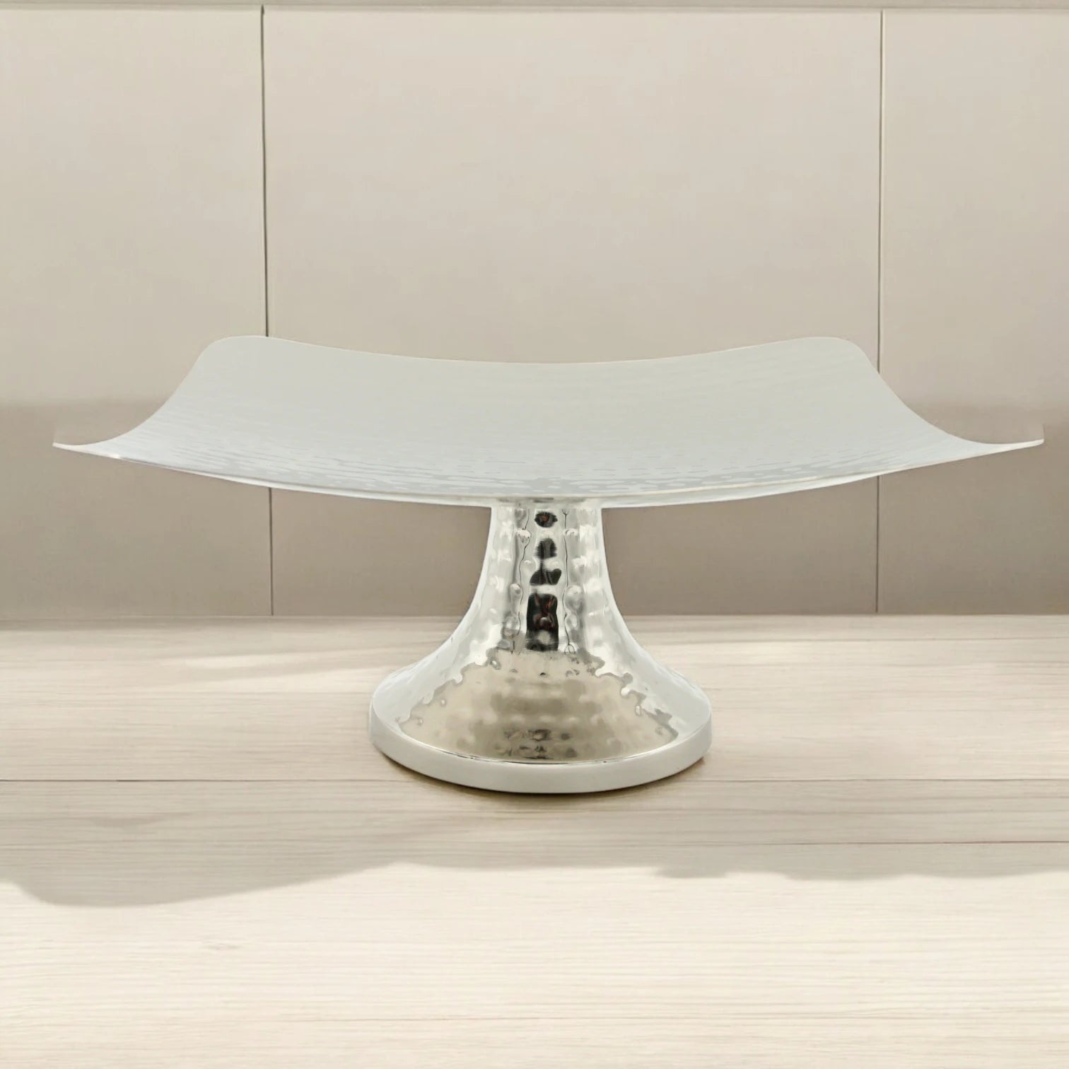 Damoo Elegant Square Hammered Metal Cake Stand – Silver-Plated Raised Tray with Pedestal Base for Serving Sweets, Fruits & Desserts – Luxe Home Décor & Event Display - Damoo