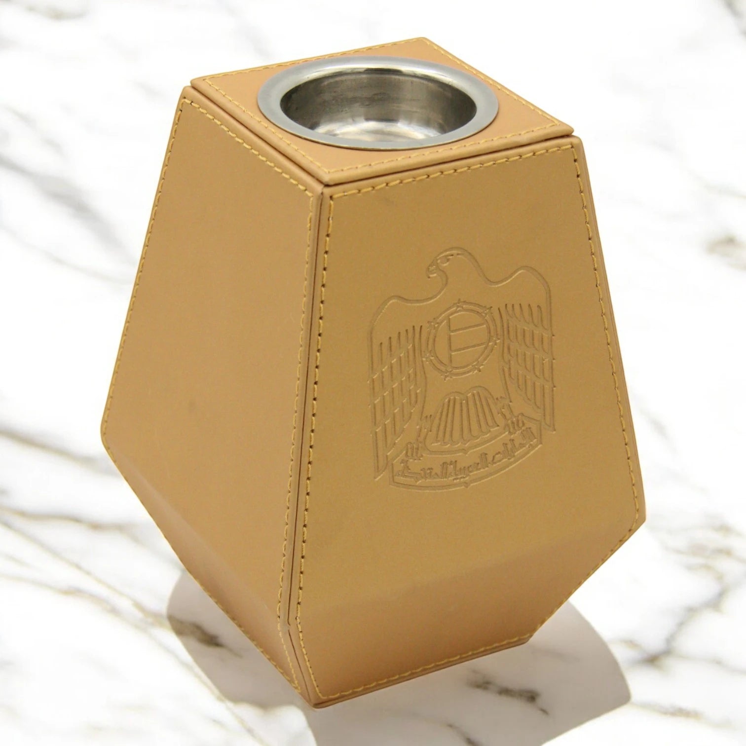 Damoo Luxury Faux Leather Bukhoor Burner with UAE Emblem – Modern Mabkhara Incense Holder for Home, Office, Majlis & Special Occasions - Damoo