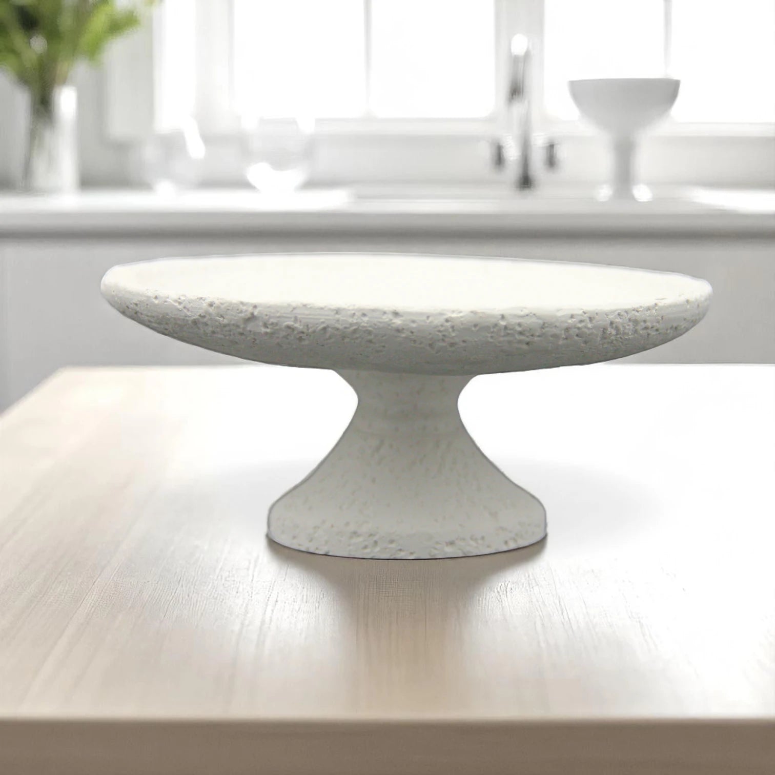 Damoo Minimalist Thin-Edge Stone Pedestal Bowl – Flat White Concrete-Look Decorative Tray for Modern Home Decor, Entryway, or Shelf Styling - Damoo