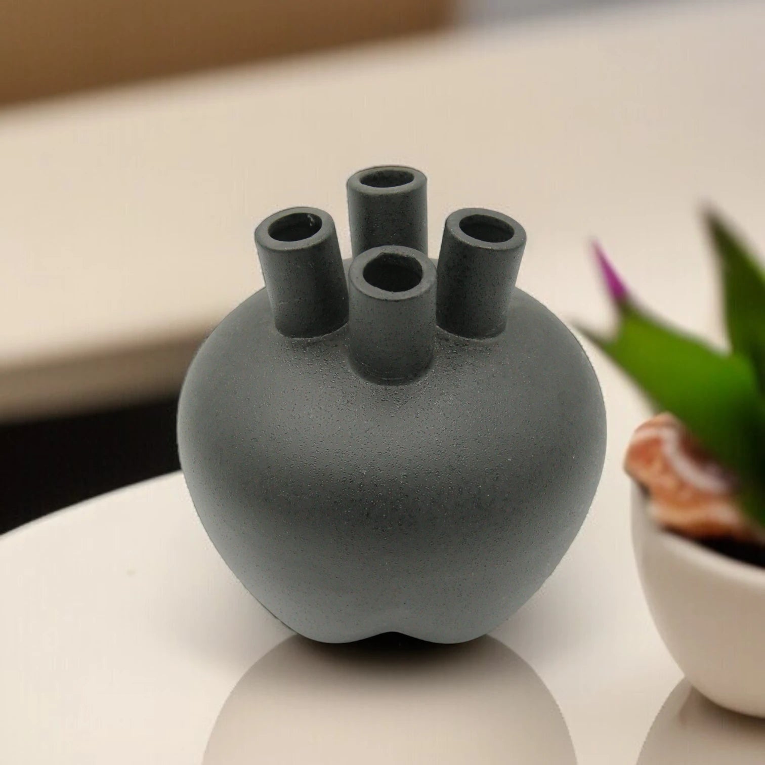 Damoo Modern Black Ceramic Triple-Neck Vase – Textured Matte Finish Decorative Flower Holder for Minimalist Home Décor & Stylish Gifting - Damoo