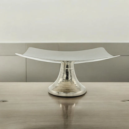 Damoo Modern Square Hammered Metal Cake Stand – Silver-Plated Raised Display Tray with Pedestal Base for Serving Desserts, Fruits & Sweets – Elegant Table Centerpiece for Events & Home Décor - Damoo