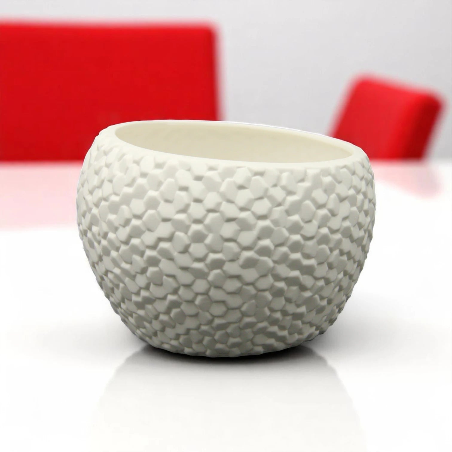 Damoo Modern Textured Ceramic Vase – White Hexagon Pattern Round Pot for Tabletop or Shelf Decor - Damoo