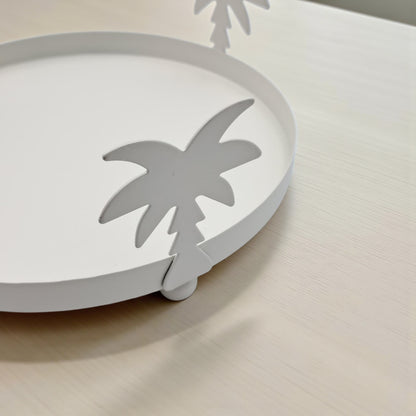 حامل كيك على شكل شجرة نخيل أبيض وذهبي بغطاء مقبب - صينية حلويات دائرية أنيقة من النحاس والزجاج | طبق تقديم مزخرف للكيك والتمر والحلويات