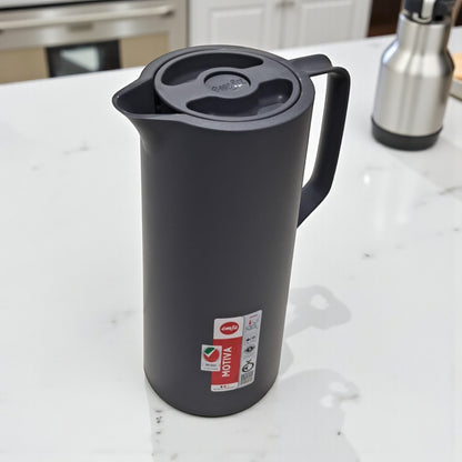 Emsa Motiva Vacuum Jug 1L –  Charcoal | Nordic Design Insulated Flask with Quick-Press Closure – Keeps Drinks Hot for 12 Hours & Cold for 24 Hours | Made in Germany - Damoo