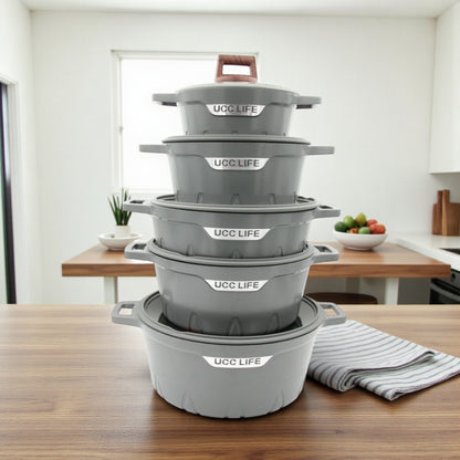 مجموعة أواني طهي جرانيت غير لاصقة من يو سي سي لايف، مكونة من ١٠ قطع - أواني طهي من الألومنيوم المطروق بأغطية زجاجية (٢٠ سم، ٢٤ سم، ٢٨ سم، ٣٢ سم، ومقلاة عميقة ٢٨ سم) 