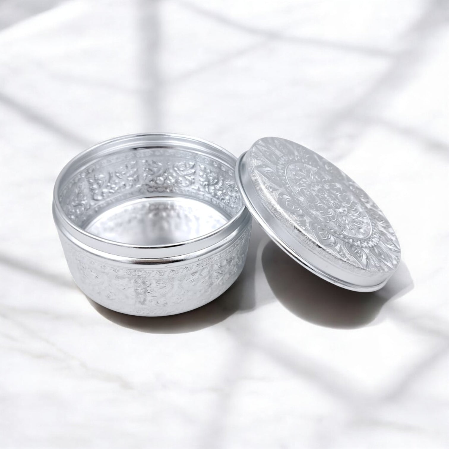 Premium Embossed Aluminum Storage Container with Lid | Decorative Round Metal Box for Sweets, Dates, Spices, Gifts & Home Decor | Lightweight & Durable | H(8cm) x W(15cm) x L(15cm) - Damoo