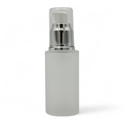 Frosted Glass Pump Bottle with Silver Dispenser 30 ML– Refillable Cosmetic Container for Serums, Oils & Skincare - Damoo
