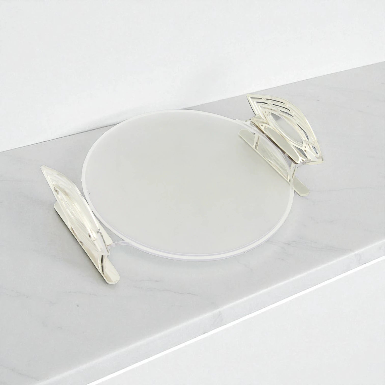 Fursan Clear Acrylic Cake Server – Delicate Leaf Collection with Dome Lid & Iron Handle - Damoo