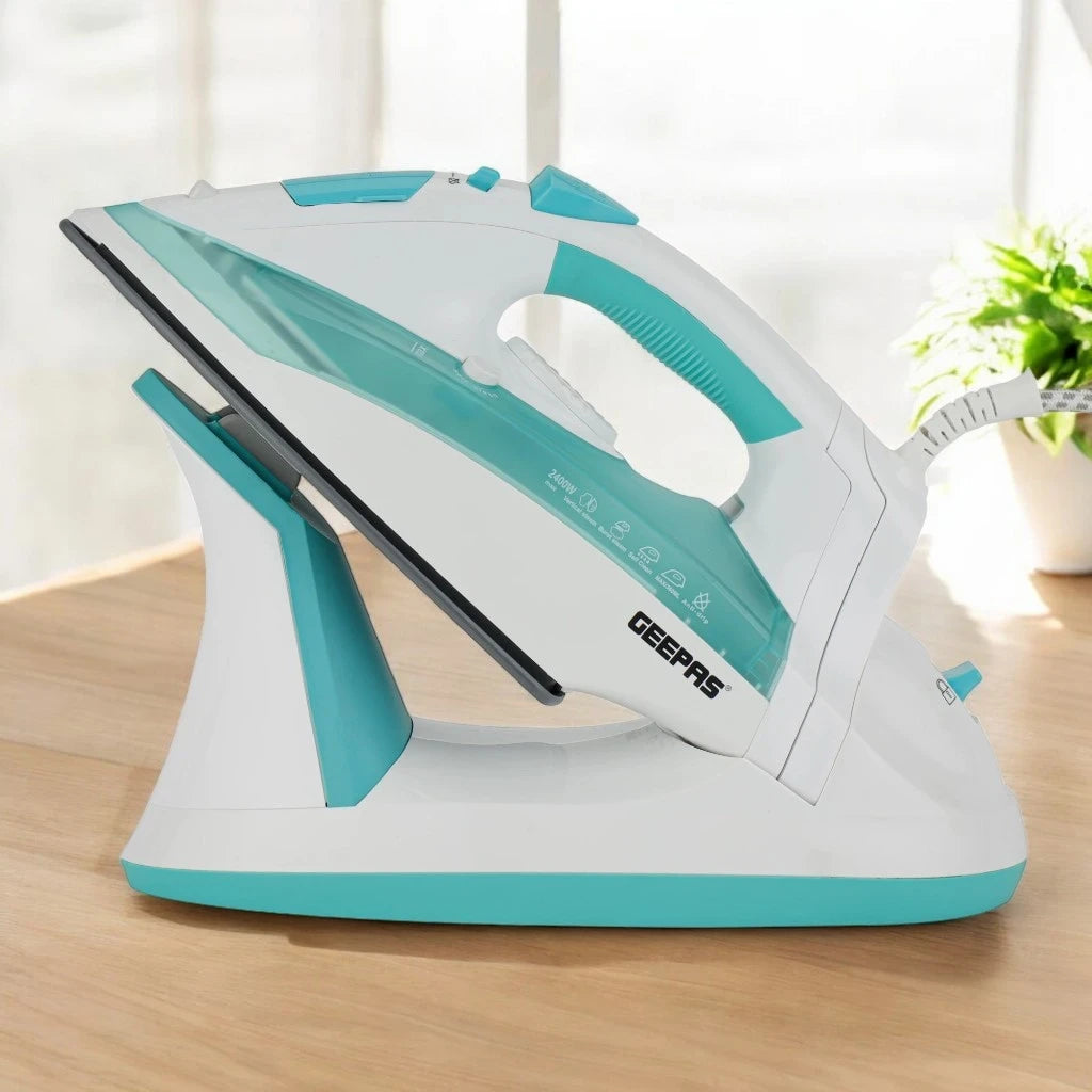 Geepas 2400W Cord and Cordless Steam Iron – Ceramic Soleplate, Adjustable Temperature Control, Self-Cleaning Function, Vertical and Burst Steam, Dry Ironing, Lightweight – GSI24015 - Damoo