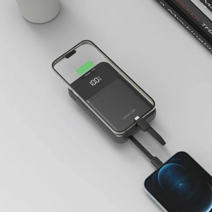 Green Lion 3-in-1 10000mAh Power Bank – Built-in Lightning, USB-C Cables, 20W PD Fast Charging, USB-A Output, Digital Display, Smart Charging Protection - Damoo