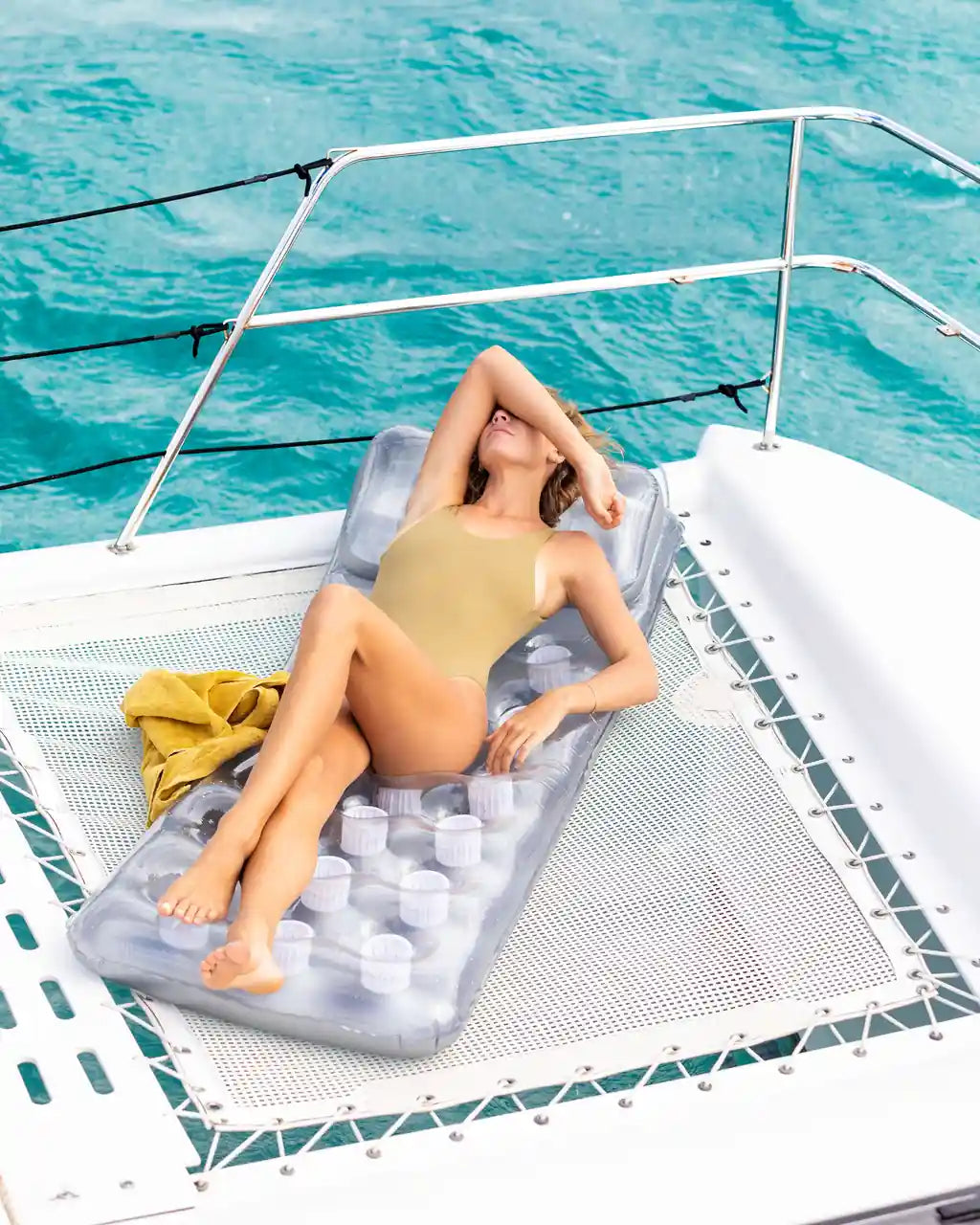 INTEX 18-Pocket Sun tanner Inflatable Pool Floating Mat with Pillow – 188 x 71 cm, Adult Lounger - Damoo