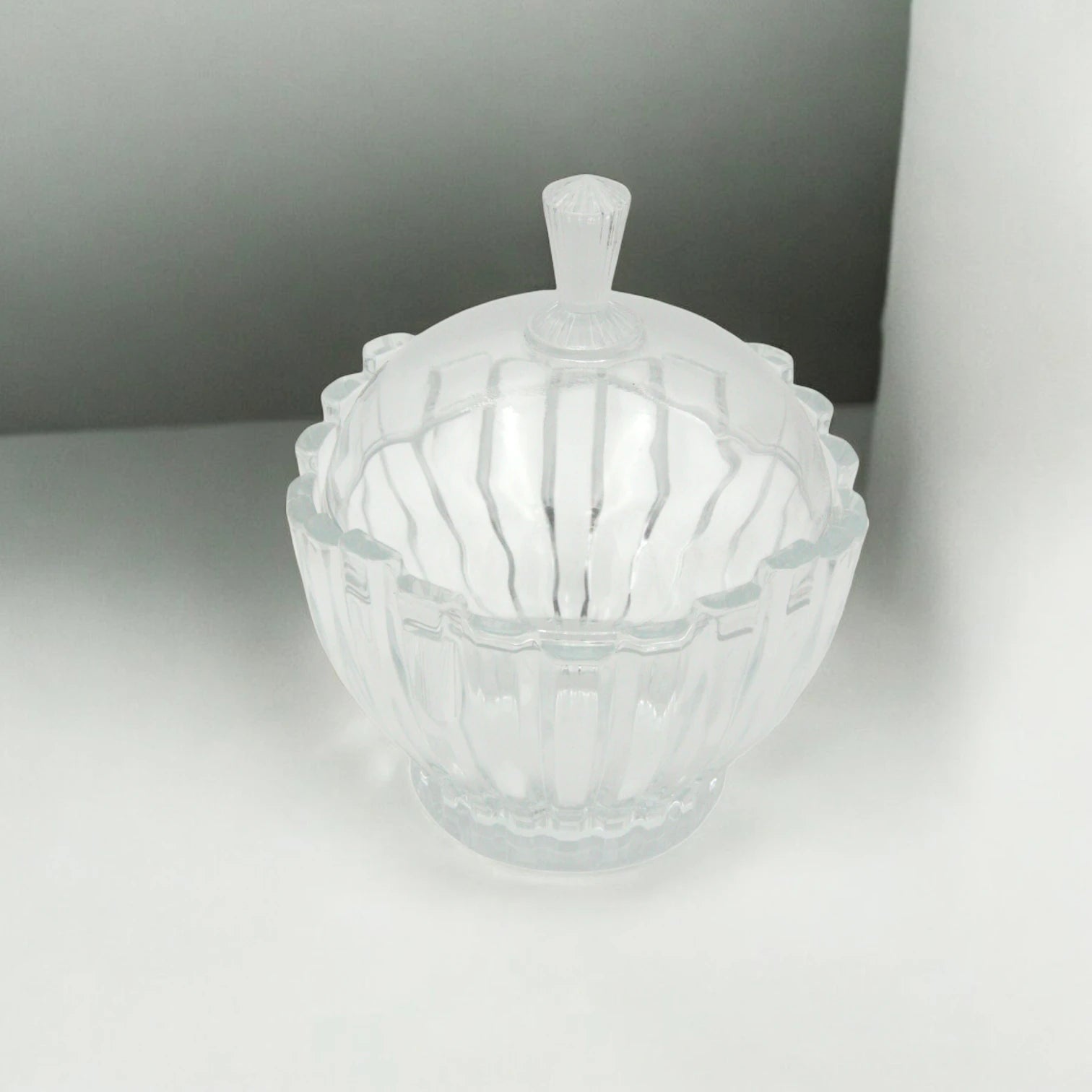 Isfahan Berlin Glass Candy Jar – 1.1L Decorative Lidded Glass Dish for Sweets, Nuts & Tabletop Décor | Elegant Gift Piece - Damoo