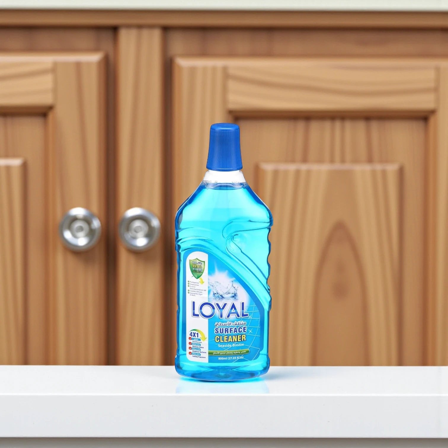 Loyal Surface Cleaner 4x1 – Seaside Breeze Scent, Blue – 800ml – Kills 99.9% of Germs, Tough on Stains, For All Washable Surfaces - Damoo