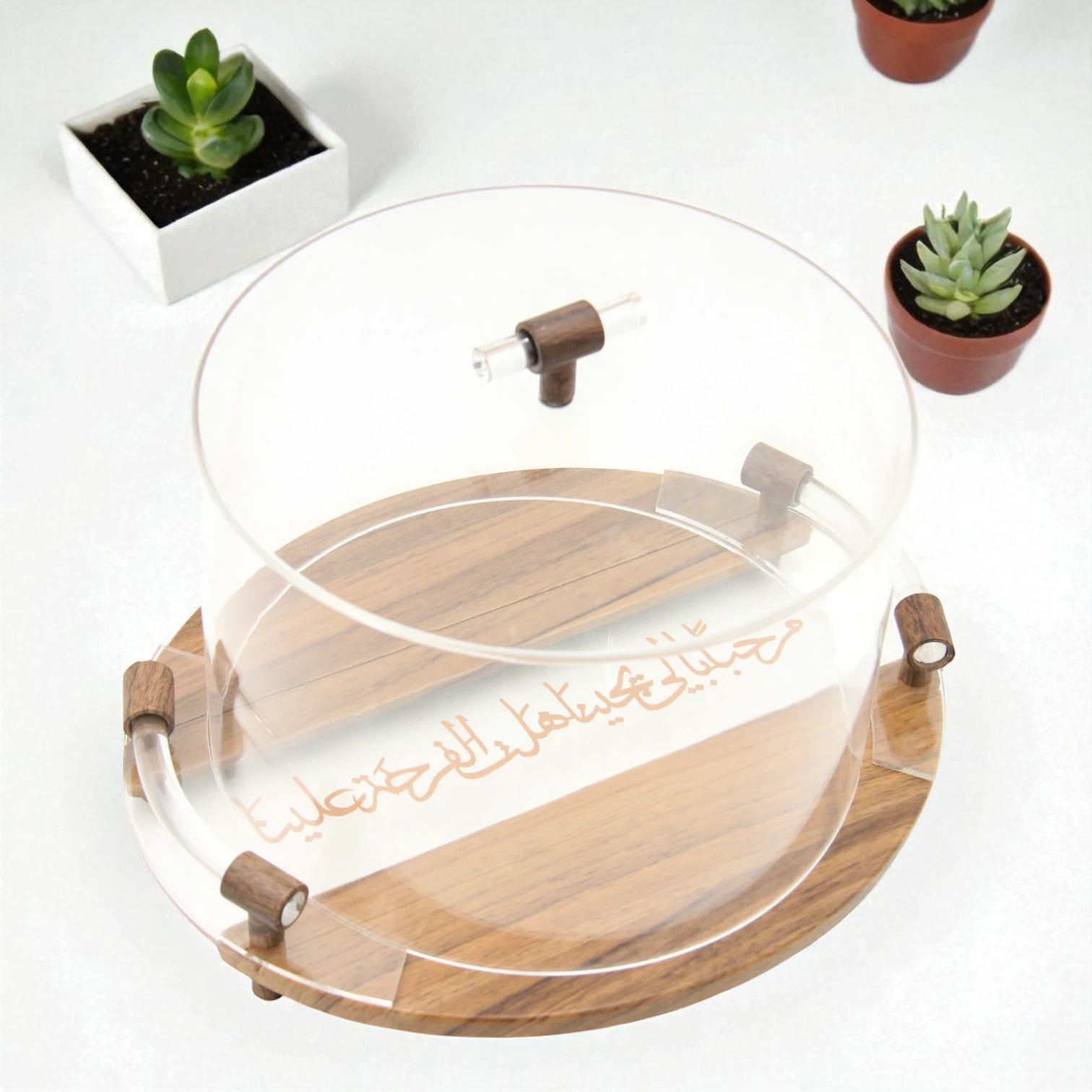 Luxury Acrylic & Wood Round Serving Tray with Dome Lid – Arabic Calligraphy Design – Elegant Hospitality Piece for Dates, Sweets & Treats - Damoo