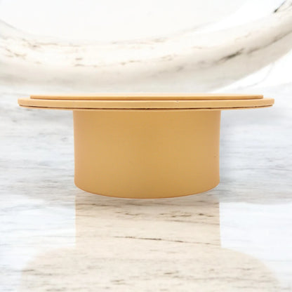 Luxury Leather Round Cake Stand – Large Elegant Dessert Display for Events & Home Decor - Damoo