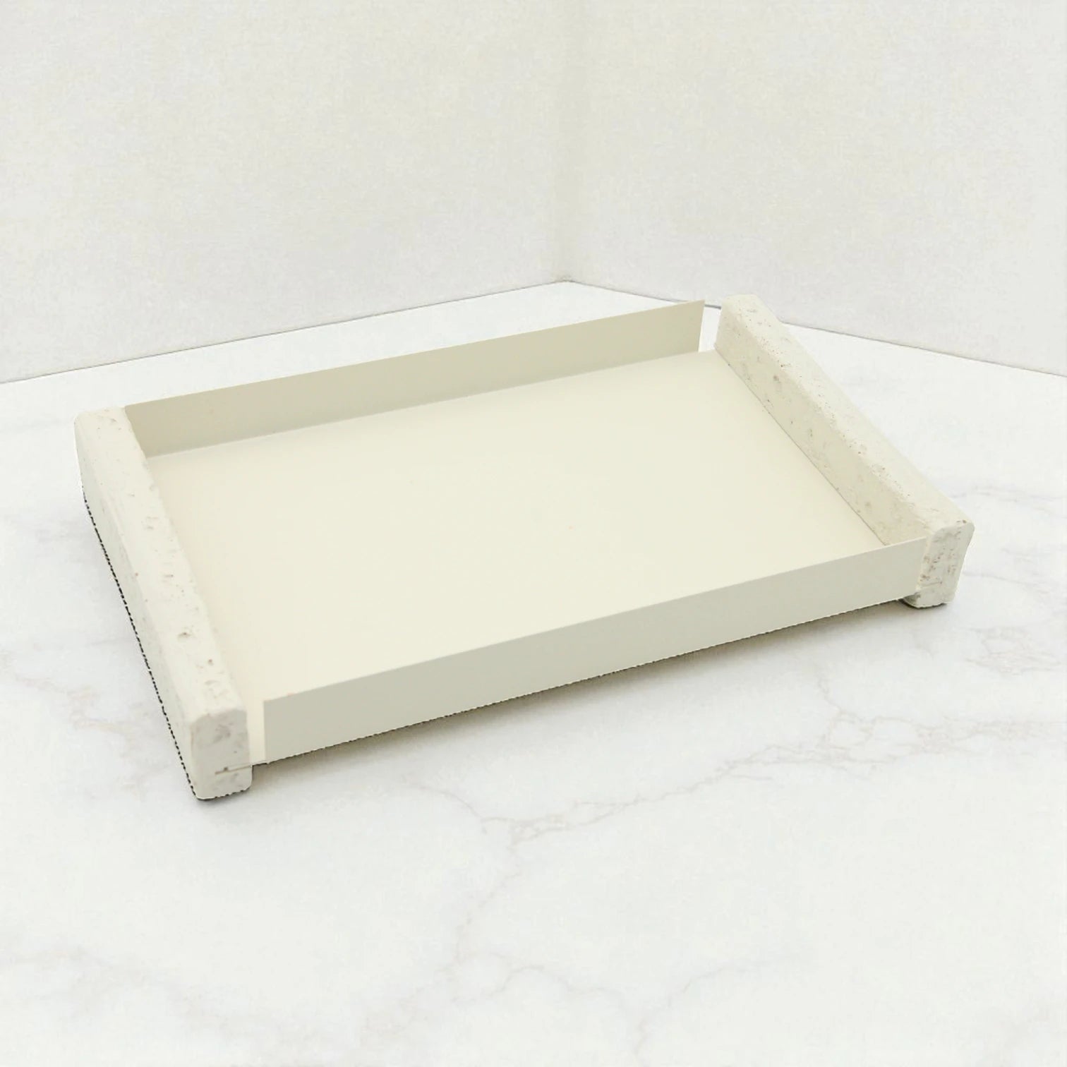 Minimalist Serving Tray with Clear Acrylic Lid – Modern Display Stand for Pastries, Desserts & Elegant Home Organization - Damoo
