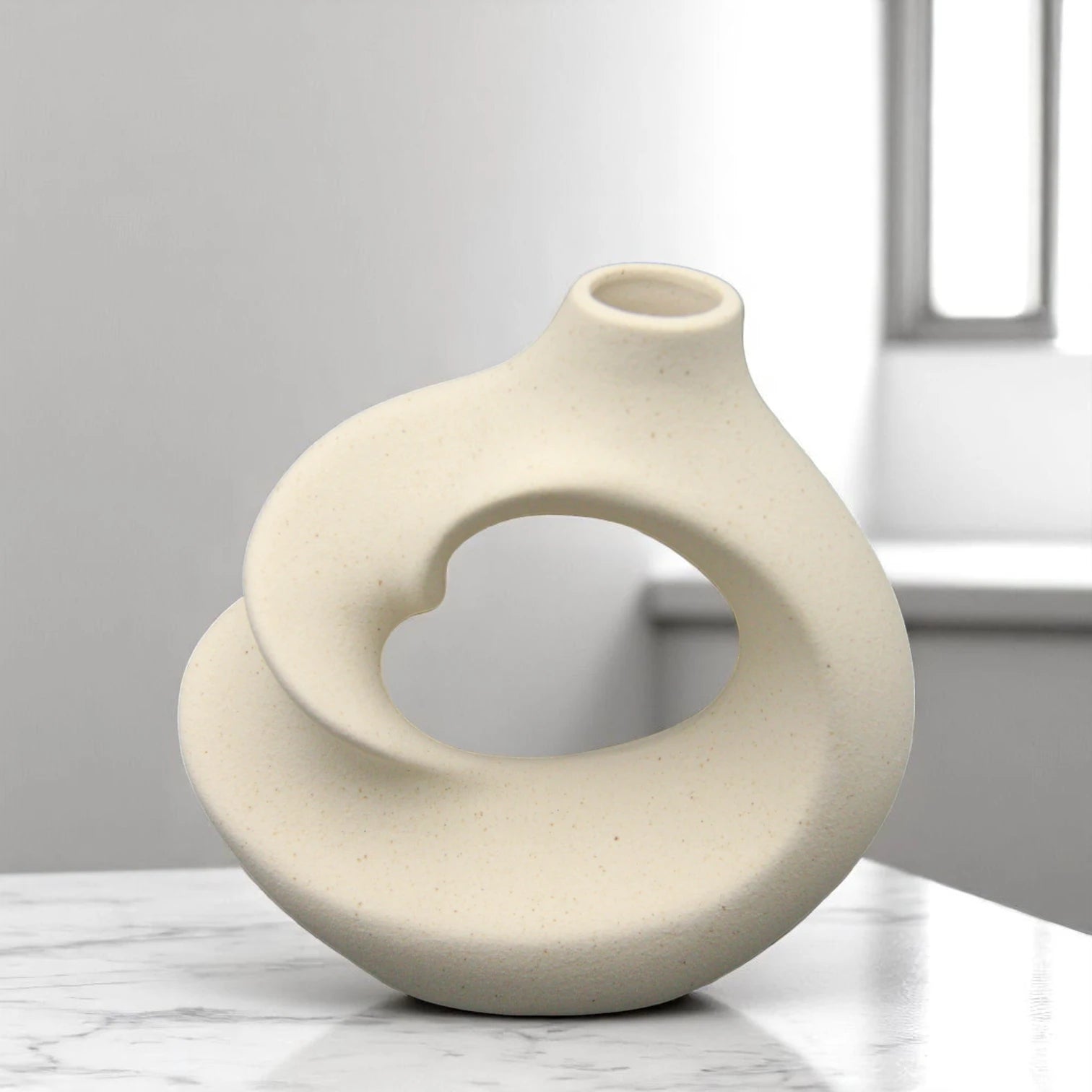 Modern Round Donut Vase with Center Hole – Minimalist Ceramic Ring-Shaped Flower Vase for Home Decor, Shelf Styling & Table Accents - Damoo