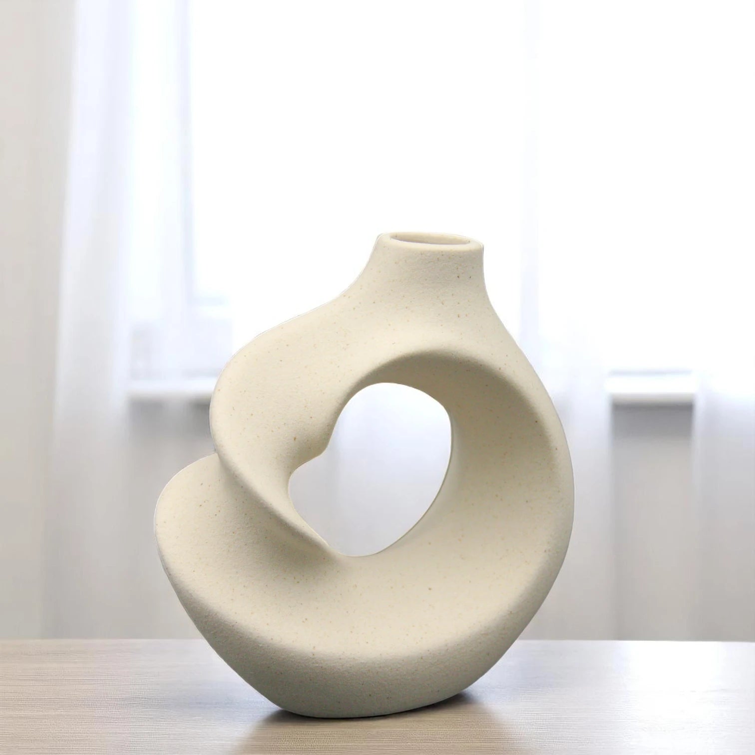 Modern Round Donut Vase with Center Hole – Minimalist Ceramic Ring-Shaped Flower Vase for Home Decor, Shelf Styling & Table Accents - Damoo