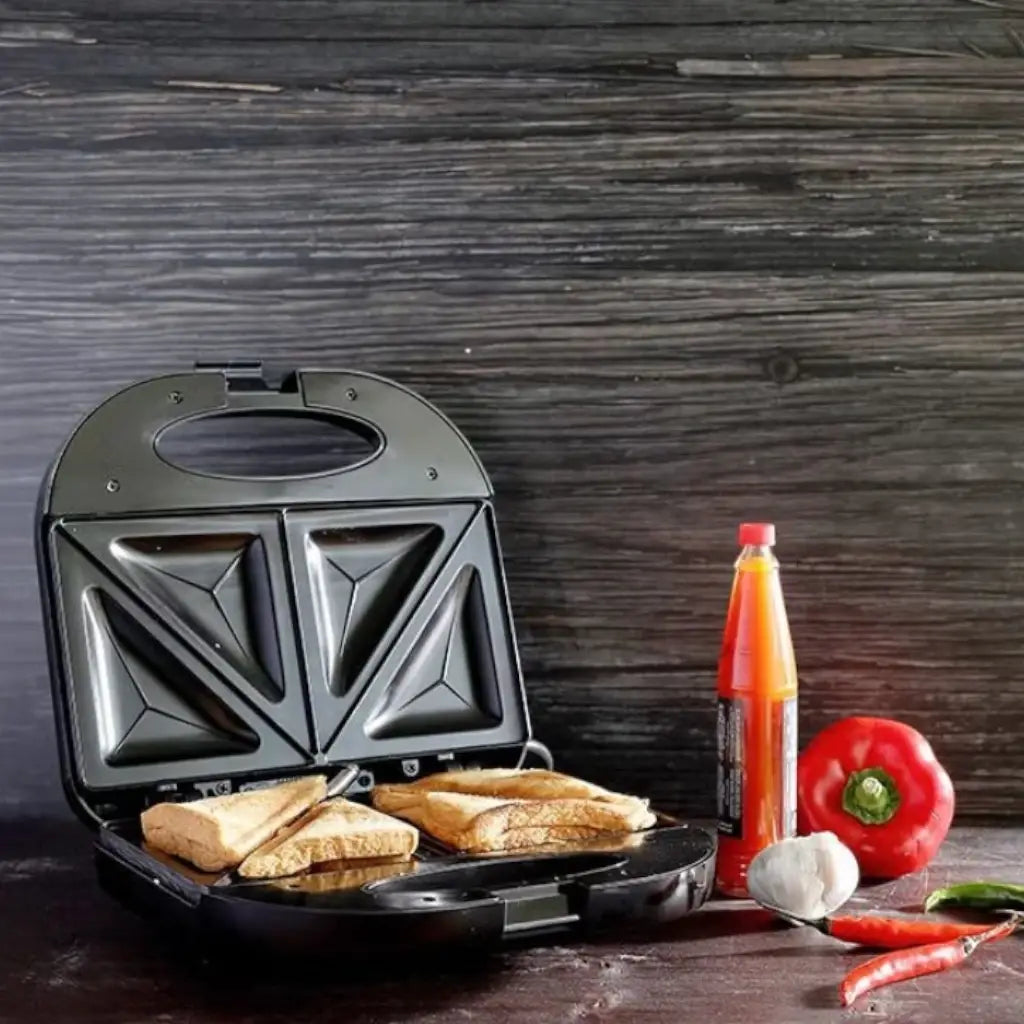 Olsenmark 2-Slice Sandwich Maker OMGM2321 – 750W Non-Stick Sandwich Toaster with Automatic Temperature Control, Cool Touch Handle & Overheat Protection – Compact, Easy-Clean Grill Press - Damoo