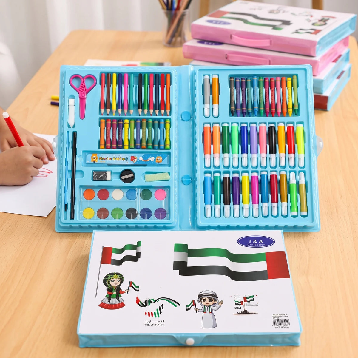 I&A Collection UAE National Day Reusable Shopping Gift Bags, Pack of 24 | Carry Handles, Fireworks and United Arab Emirates Design