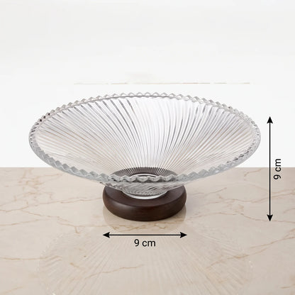 Premium Glass Fruit Platter with Radiant Ribbed Design – 25 x 25 x 9 cm, Dark Wood Pedestal Base, Decorative Serving Dish