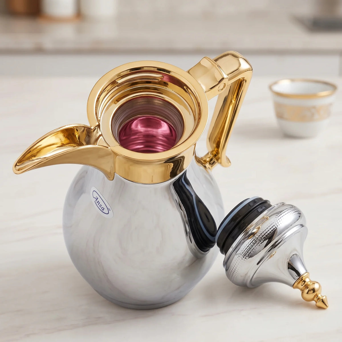 Ansa Traditional Arabic Stainless Steel Vacuum Flask – 0.35 or 0.6 Liters | Pink Glass Interior | Leak Proof Tea and Coffee Server - Silver - Gold / 0.6 Liters - Image 3