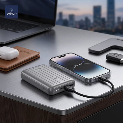 WiWU TRUNK Power Bank 10000mAh 22.5W – PD+QC Fast Charger, Mini Portable Design, Battery Indicator Lights, 3C Safety Certification, Gray/Silver