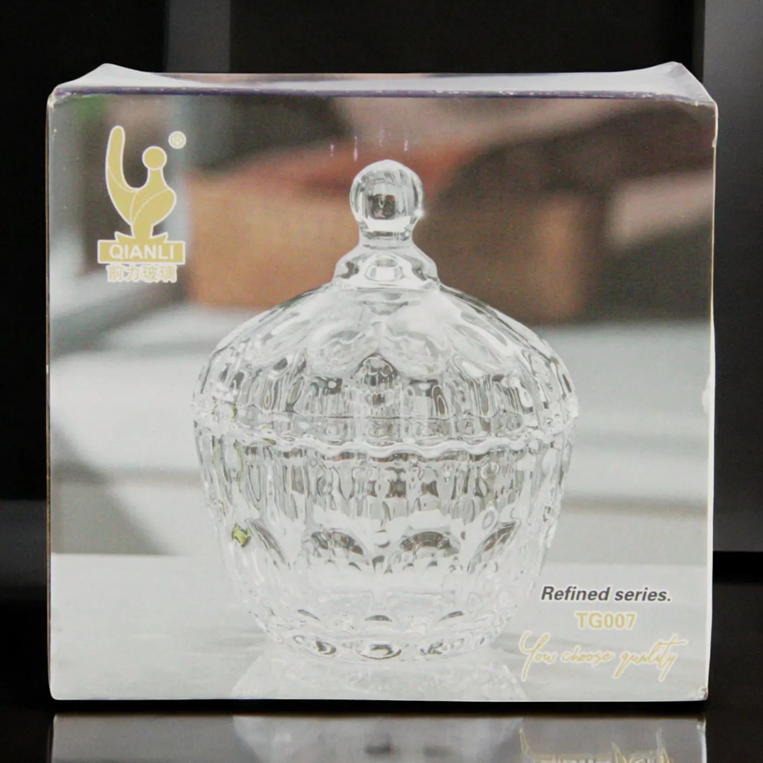 QIANLI Elegant Crystal Glass Candy Jar with Lid – QianLi Refined Series TG007 – Decorative Storage Bowl for Sweets, Nuts, and Treats - Damoo