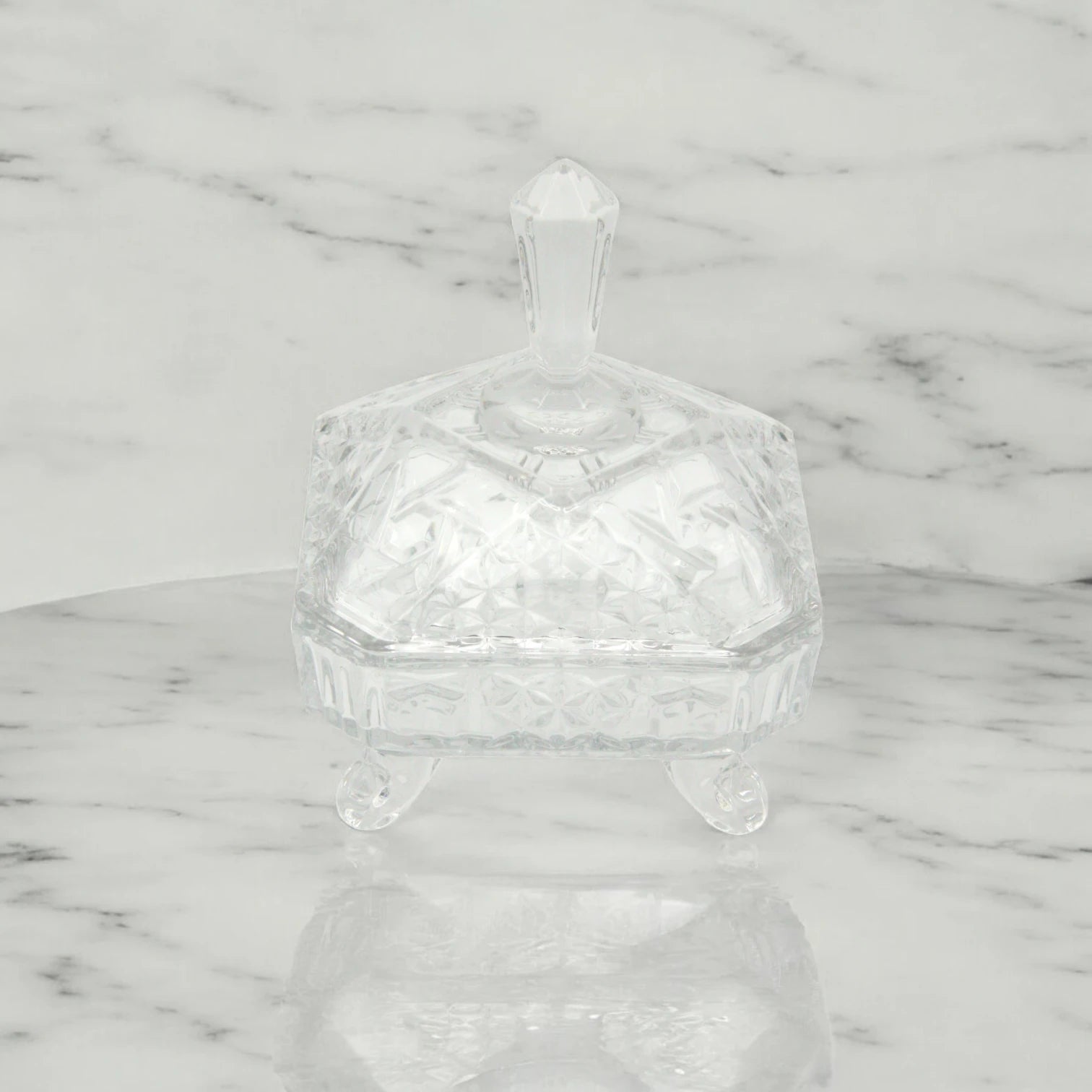 Red Cherry Adirondacks Crystal Glass Candy Box with Lid – Elegant Decorative Jar for Sweets, Treats, Jewelry & Home Décor - Damoo