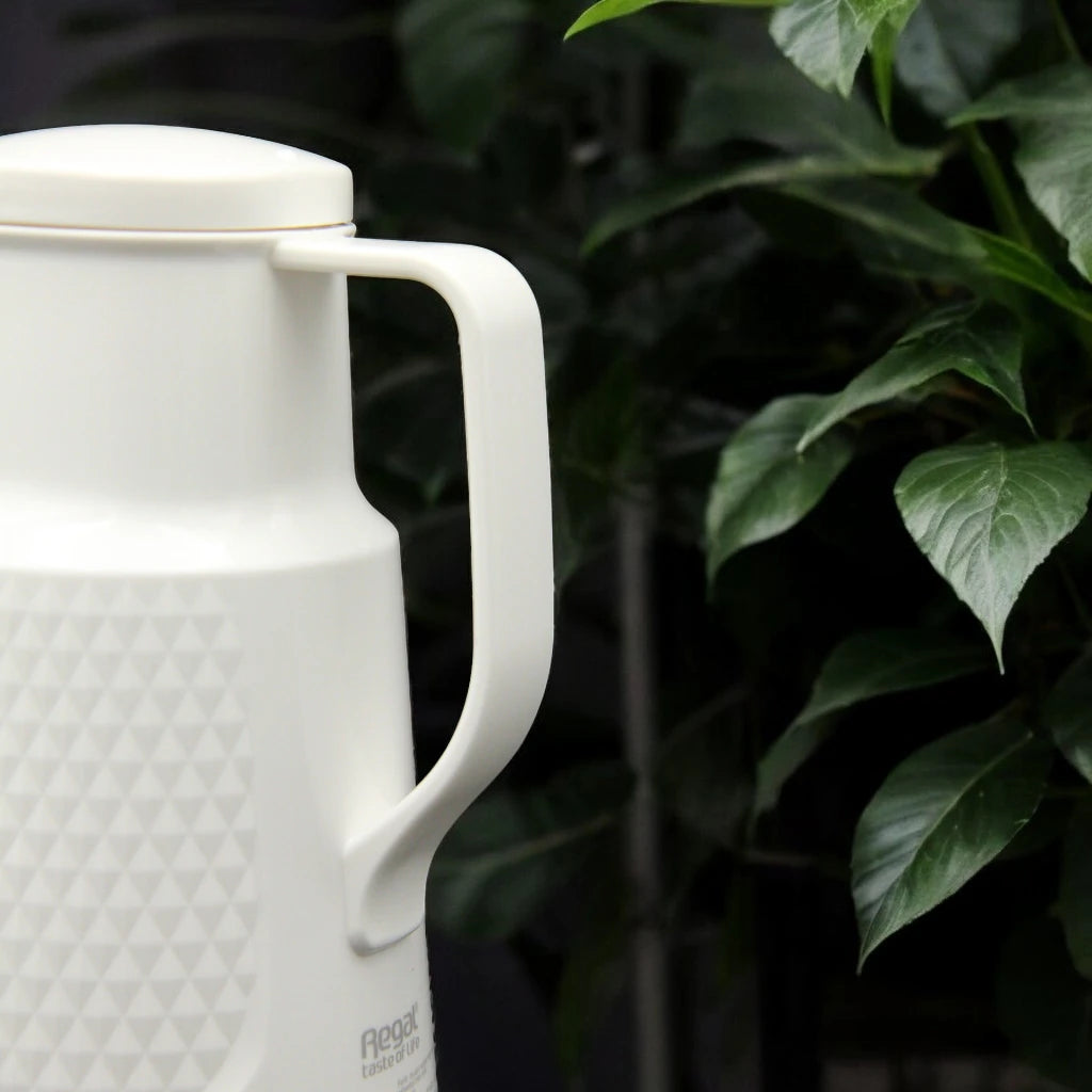 Regal 0.5 Liters Vacuum Jug with Glass Inner – Compact Thermos Flask for Hot & Cold Drinks – Keeps Hot for 12 Hours & Cold for 24 Hours - Damoo