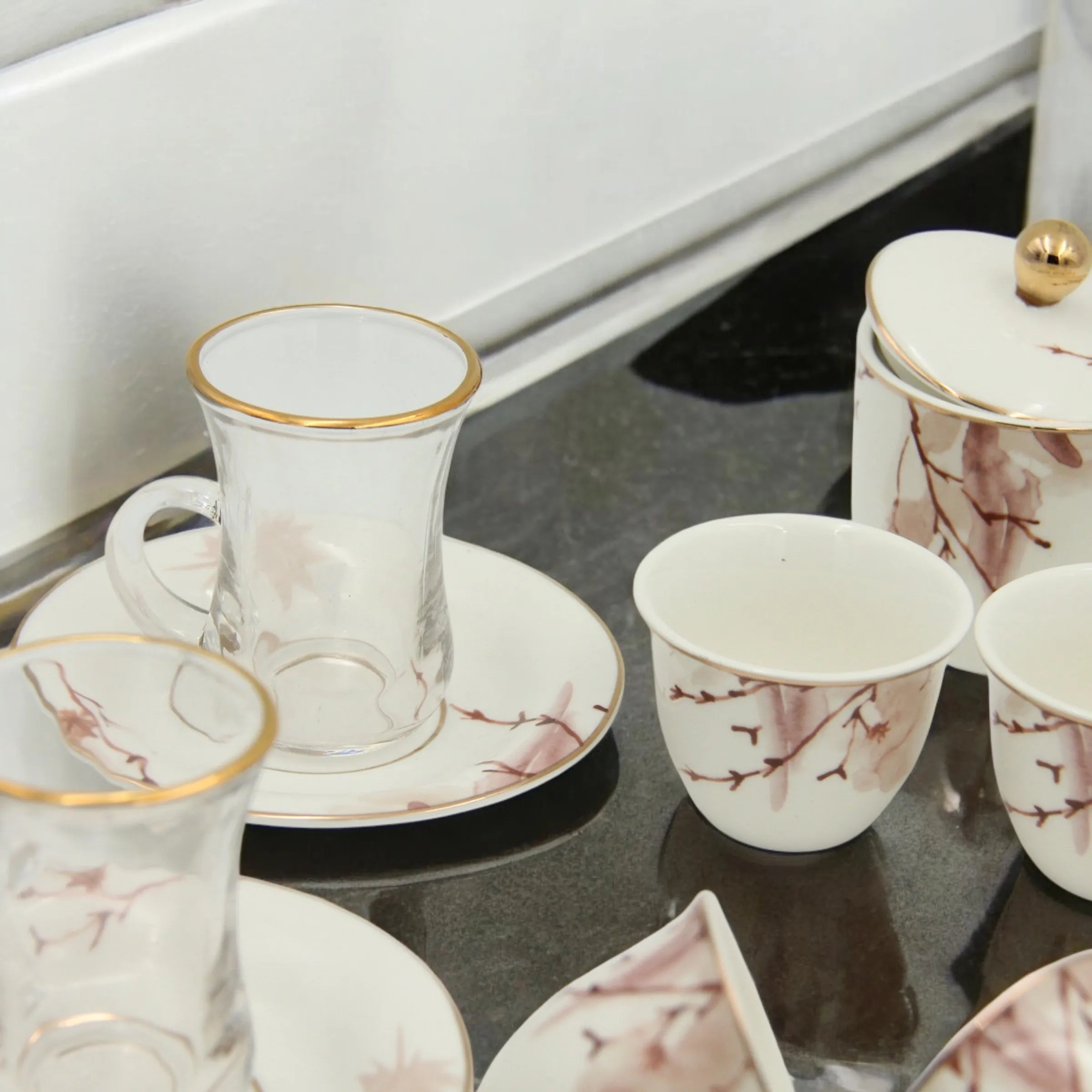 Regal Taste of Life Elegant Fine Porcelain 20 Pcs Tea & Coffee Set – Strong Internal Structure (Autumn Design) - Damoo