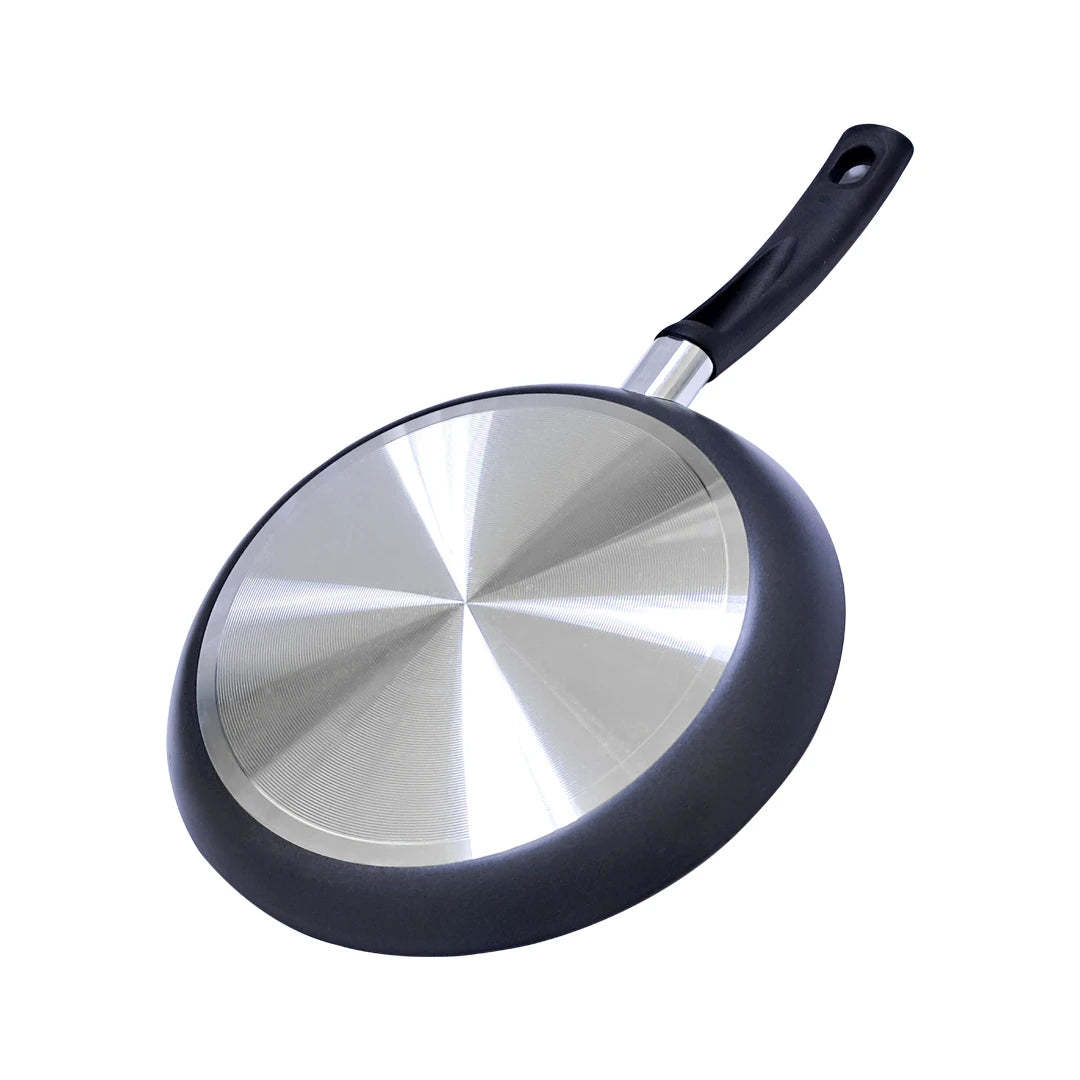 Rossetti Non-Stick Teflon Crepe Pan – 25 CM, Made in Italy, Heat-Resistant Handle with Hanging Loop, Dishwasher Safe, Compatible with Gas, Electric & Ceramic Cooktops (Not Induction) - Damoo