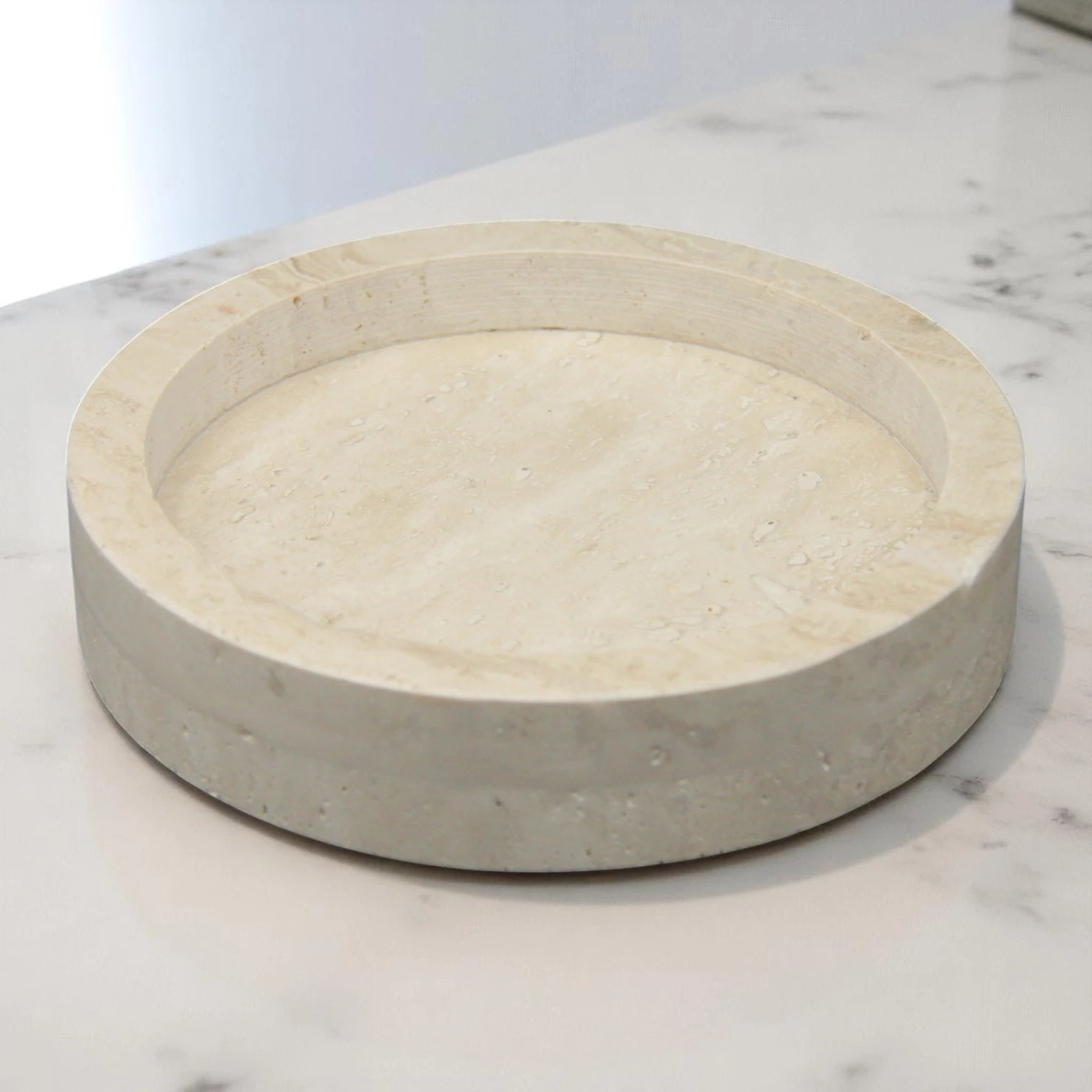 Round Travertine Stone Tray with Raised Edges – Beige Minimalist Catch-All Dish for Jewelry, Perfume, Food & Home Organization - Damoo