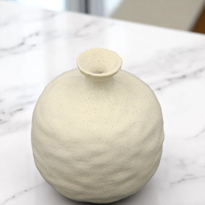 Rustic Handmade-Look Textured Ceramic Flower Vase – Minimalist White Pottery-Style Decor for Boho, Japandi, and Modern Interiors - Damoo