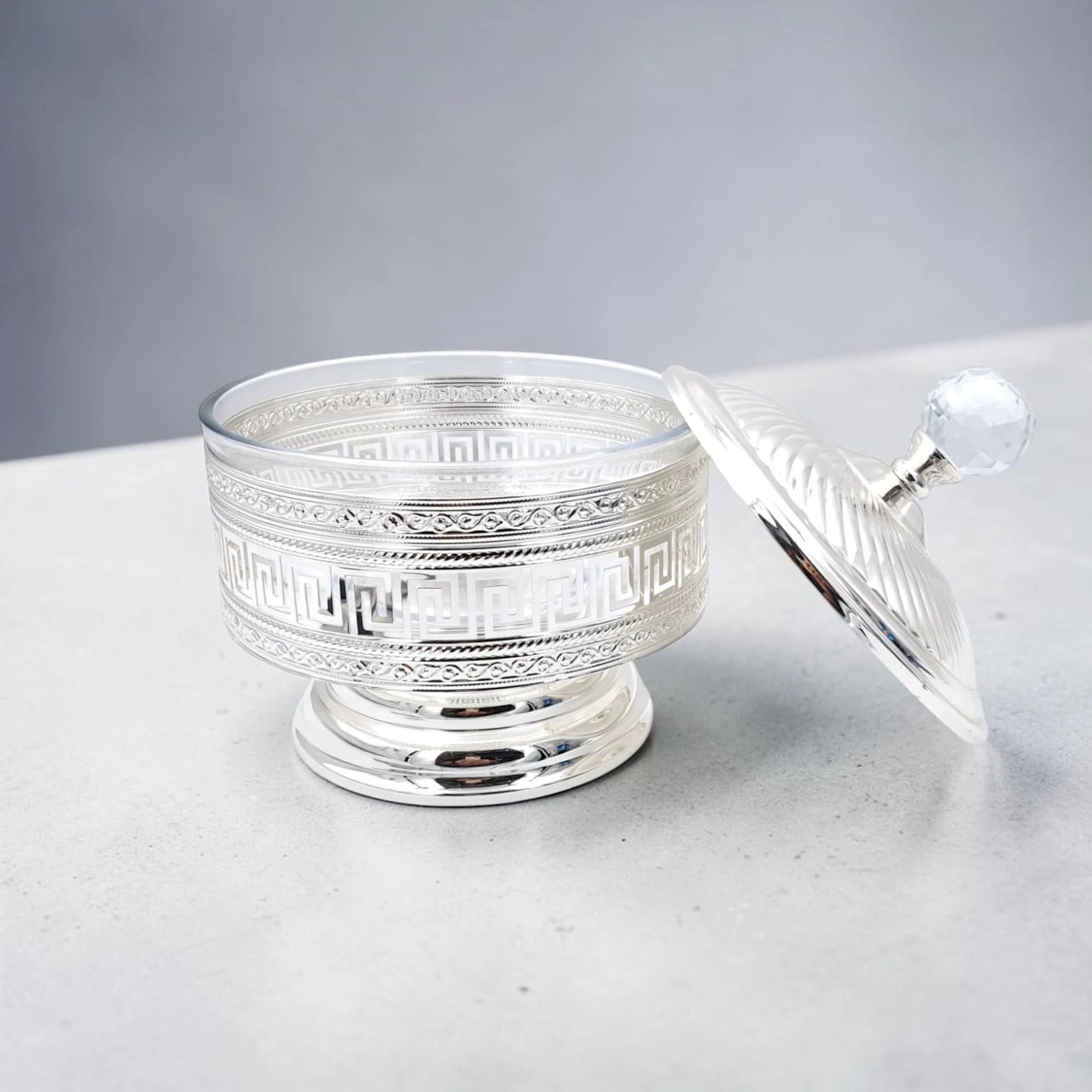 Decorative Metal Serving Bowl with Lid European Style Silver Finish Multi-Use Fruit Snack Storage Jar - Multi sizes - Damoo