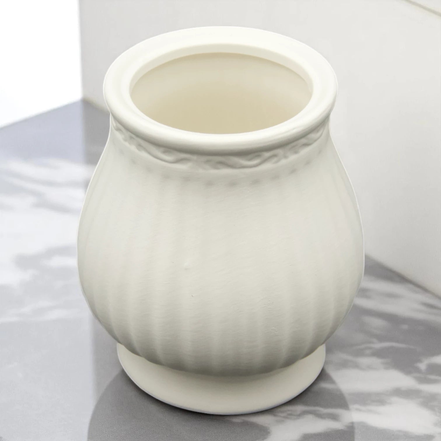 White Ceramic Vintage Flower Vase – Rustic Terracotta-Style Decorative Pottery for Home Décor, Centerpieces & Table Accents - Damoo