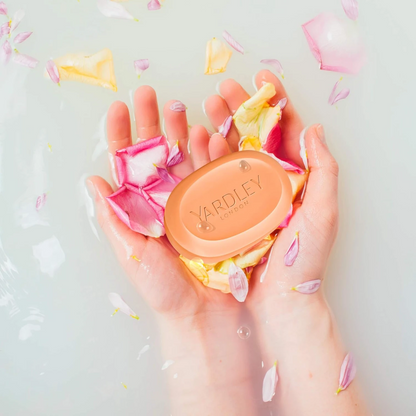 Yardley London English Rose & Lavender Soap Trio – 3 x 100g | Triple-Milled Bars with Creamy Lather & Long-Lasting Fragrance - Damoo